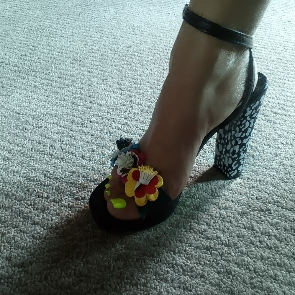Tinstree heels